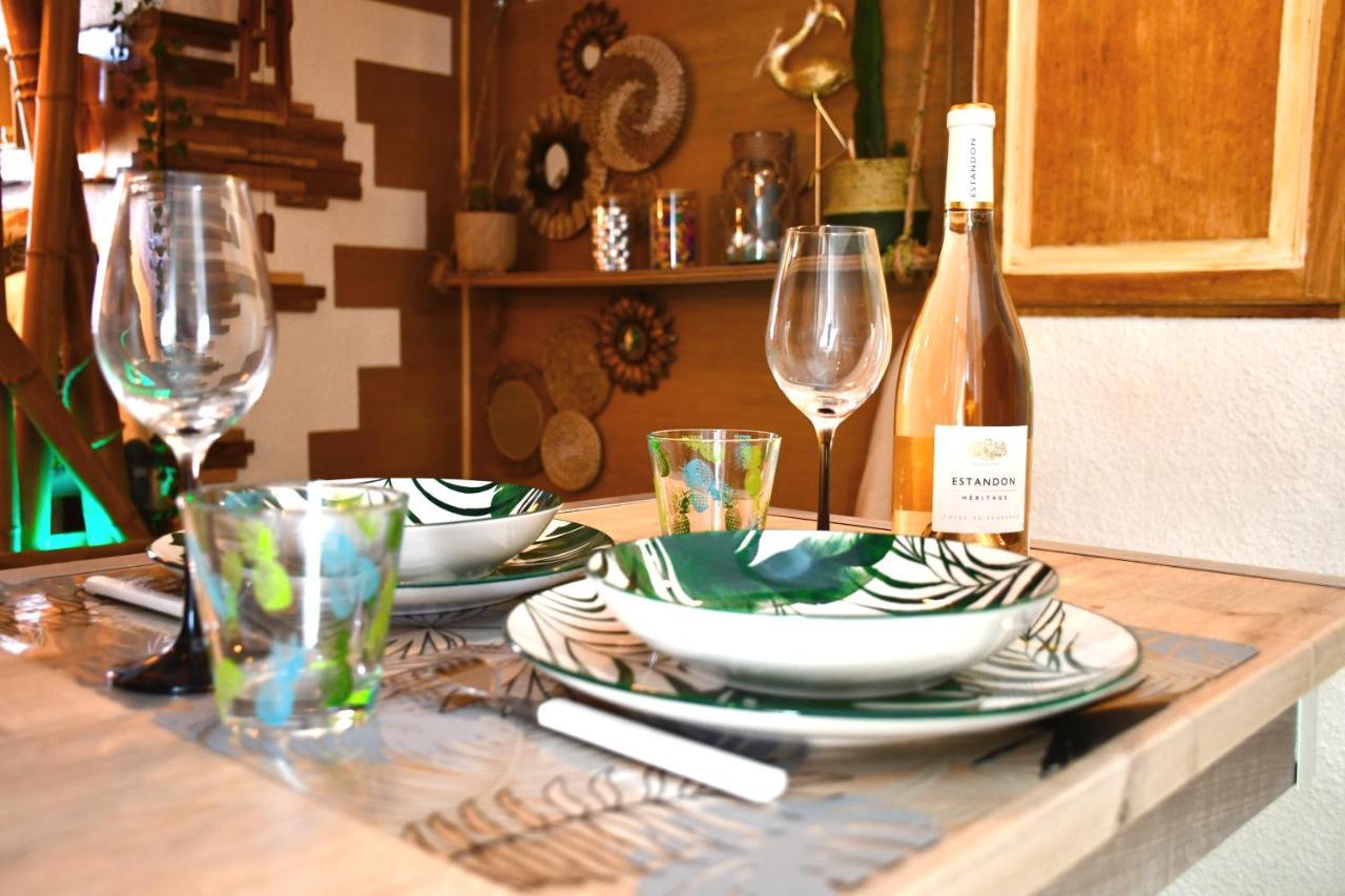 La Cahute H24,cosy,port,plage,wifi,netflix Apartment